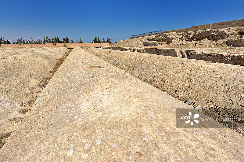 水箱和马尔加·迦太基图片素材