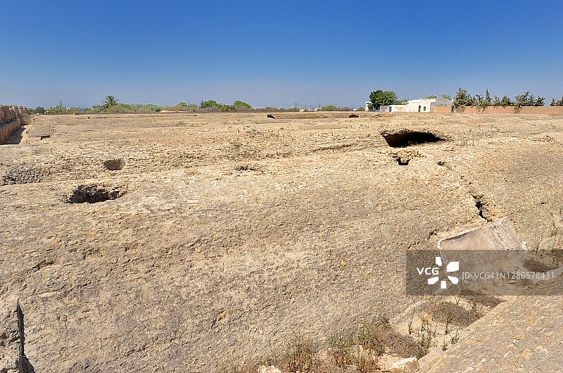 水箱和马尔加·迦太基图片素材