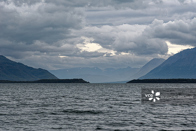 身随心动图片素材