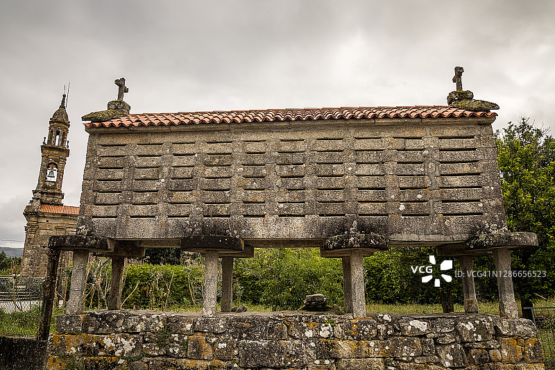 传统花岗岩粮仓图片素材