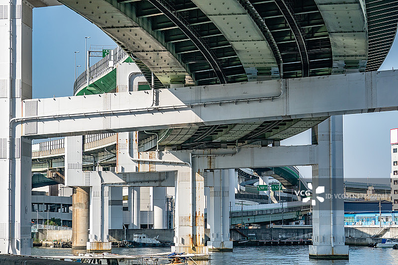 日本大阪市海湾高速公路枢纽图片素材