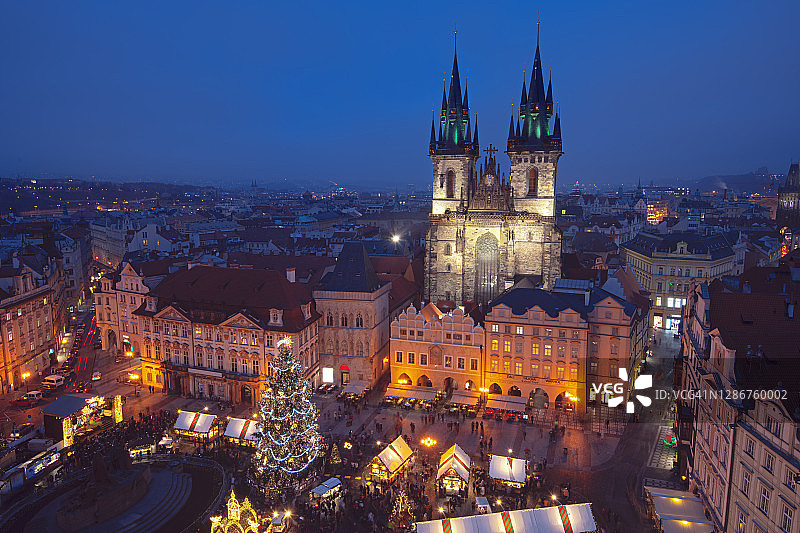 布拉格老城圣诞市场图片素材