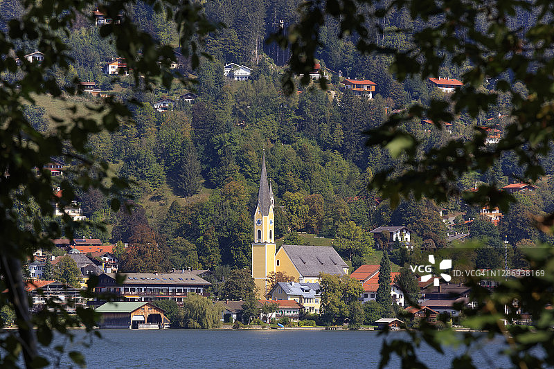 德国巴伐利亚席尔湖畔的圣西克斯图斯教堂图片素材