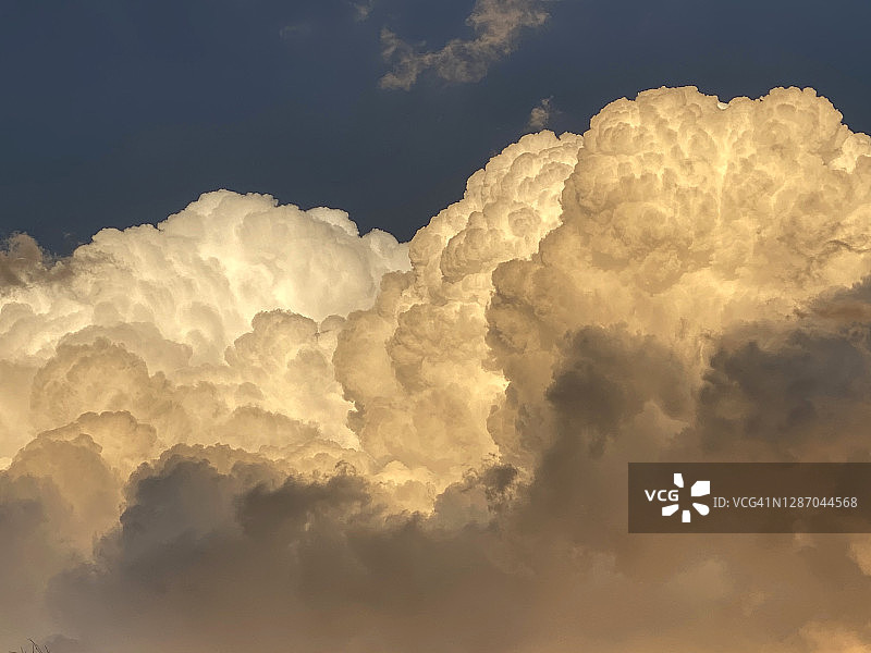 恶劣天气云图片素材