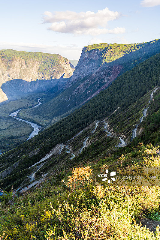 俄罗斯阿尔泰山区的卡图亚雷克山口图片素材