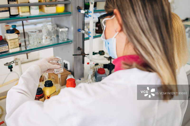 通过实验改变未来图片素材