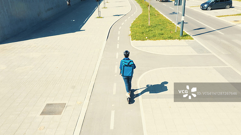 配送正在进行中图片素材