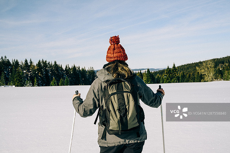 捷克波西米亚的越野滑雪图片素材