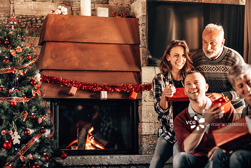 欢度圣诞佳节图片素材