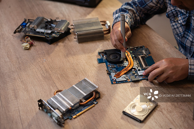 电脑维修图片素材