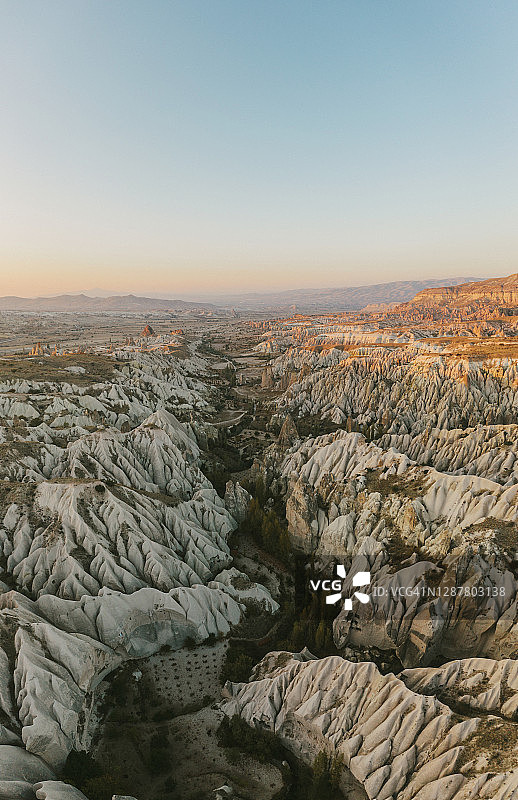 卡帕多奇亚古镇航拍美景图片素材
