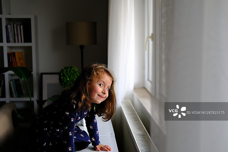 小女孩图片素材