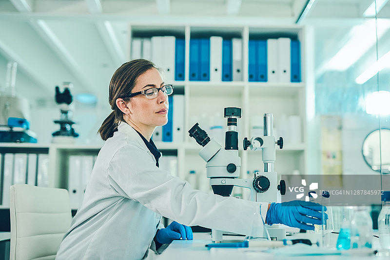 正如我所料…图片素材