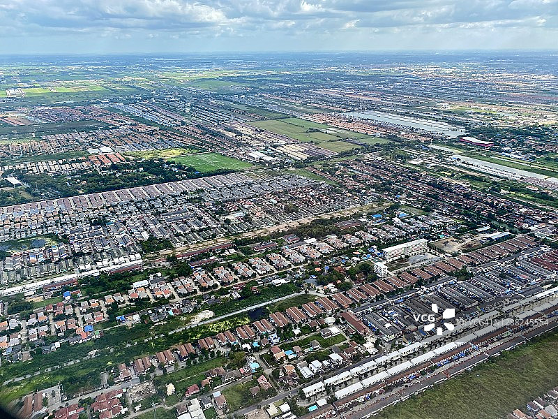 泰国飞机上看到的曼谷郊区航拍图片素材