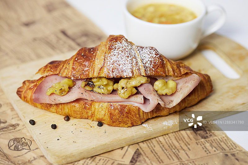 餐桌上的食物静物图片素材