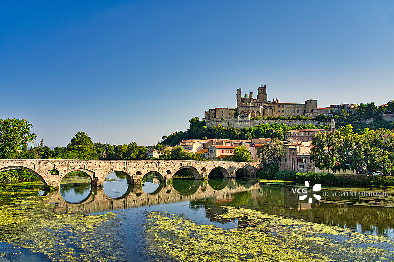 法国奥克西塔尼大区贝济耶图片素材