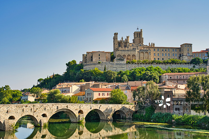 法国奥克西塔尼大区贝济耶图片素材