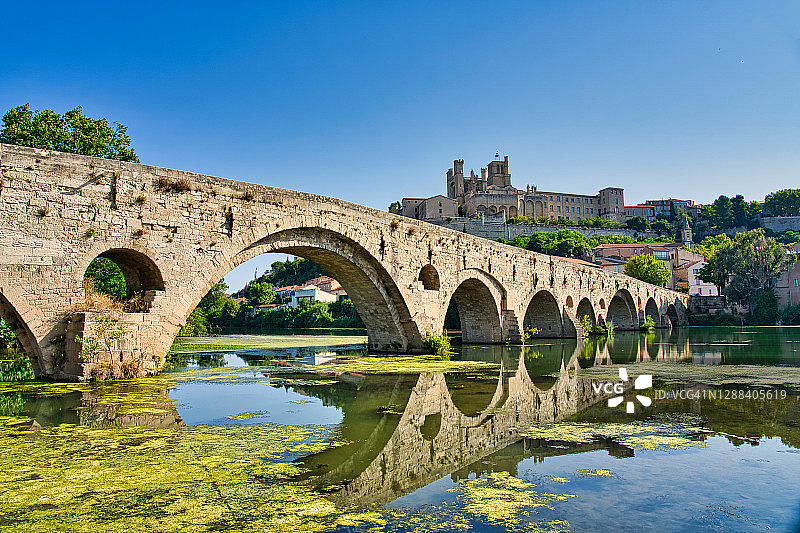 法国奥克西塔尼大区贝济耶图片素材