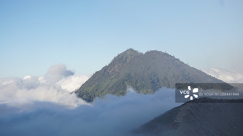 印度尼西亚外南梦伊真火山图片素材