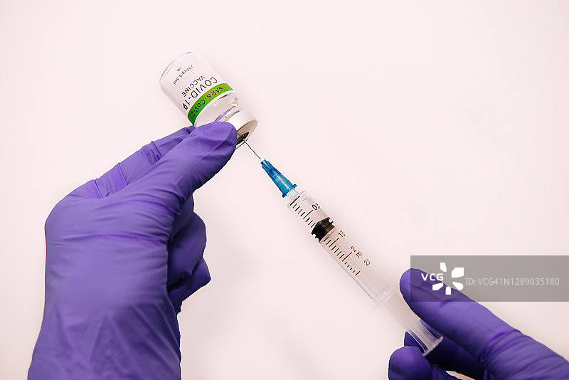 新冠疫苗瓶图片素材