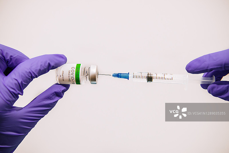 新冠疫苗瓶图片素材