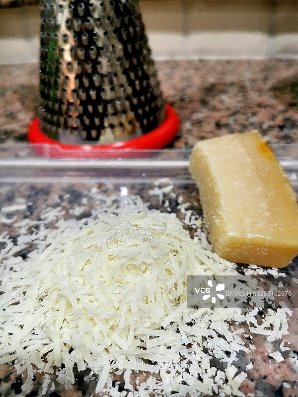磨碎帕尔马干酪图片素材