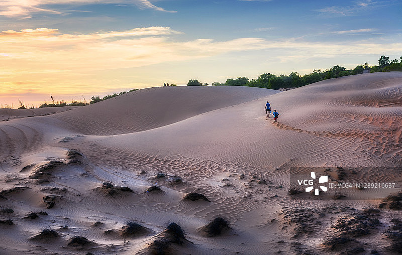 美奈红色沙丘图片素材