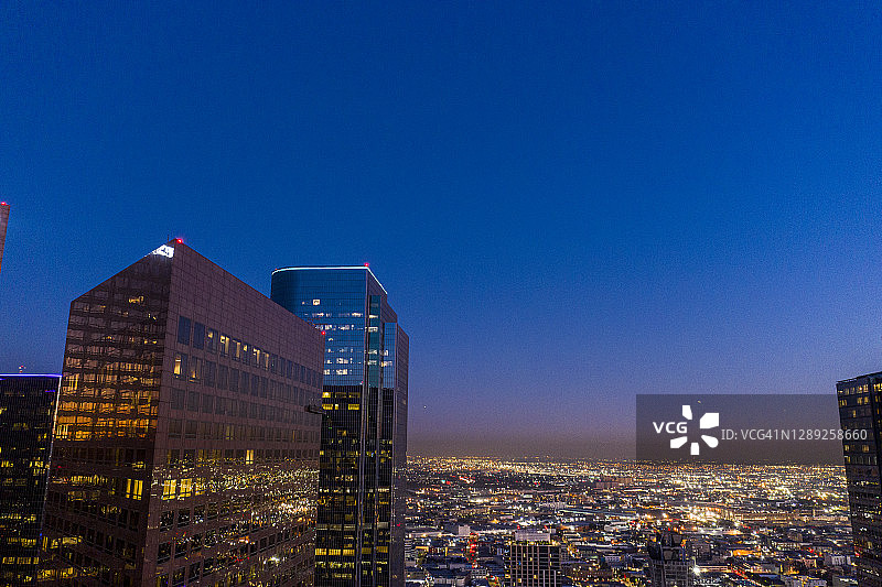 洛杉矶天际线航拍日落视频图片素材