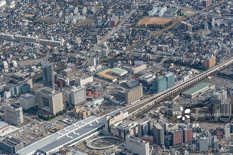 飞机航拍日本富山县富山市图片素材