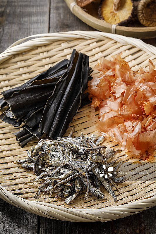 小沙丁鱼干，日式食品图片素材