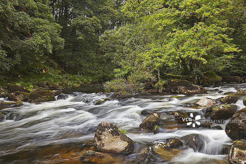 达特穆尔国家公园达特河图片素材