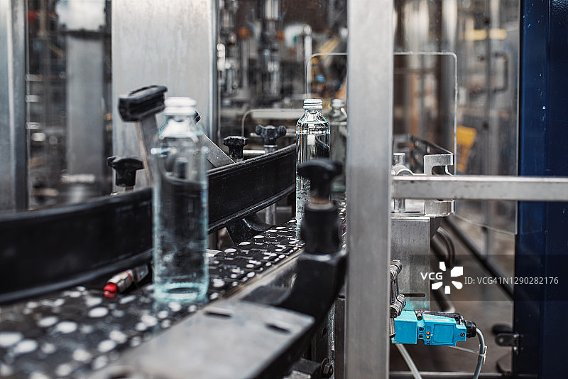 装瓶厂图片素材