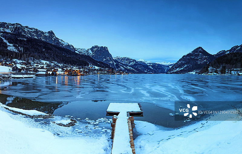 格伦德尔湖：施蒂利亚州最大湖泊（奥地利）图片素材