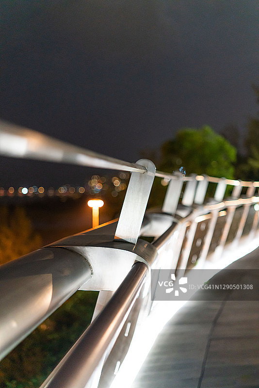夜间特写扶手图片素材