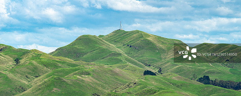 夏季新西兰霍克湾地区的赫里汤加平原风光banner图片素材