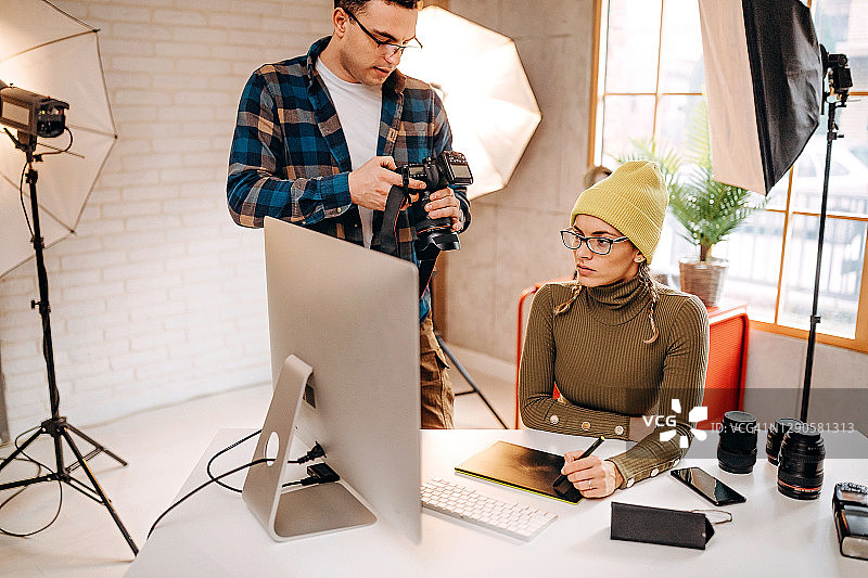 你能修饰一下这个吗图片素材