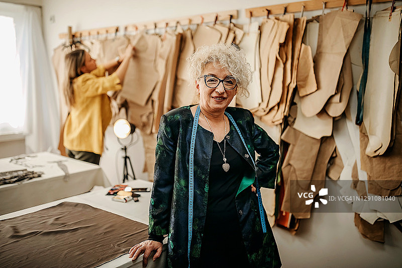 每个人都对我的创作有益图片素材