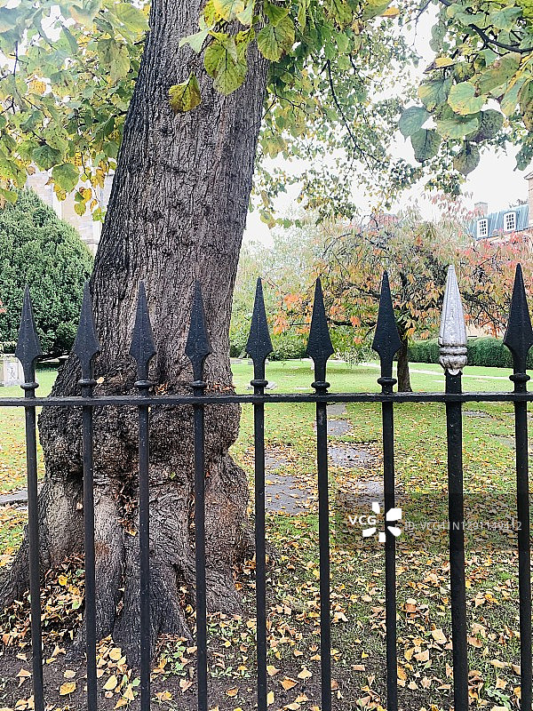 伊顿公学教堂庭院图片素材