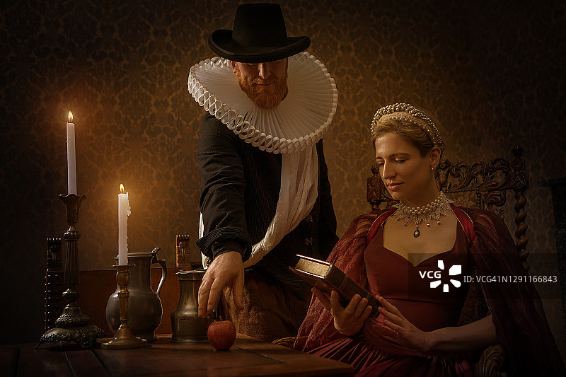 美丽的荷兰贵族男女肖像图片素材