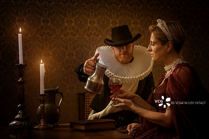 美丽的荷兰贵族男女肖像图片素材