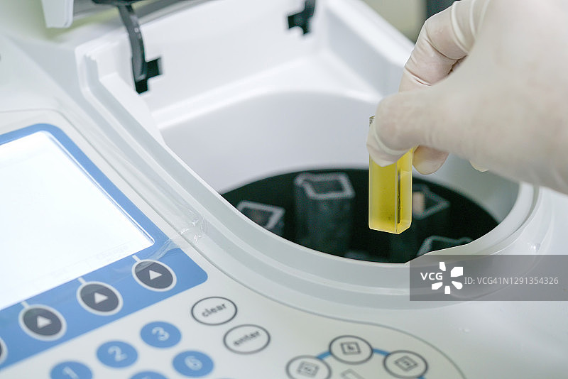 分光光度计分析图片素材