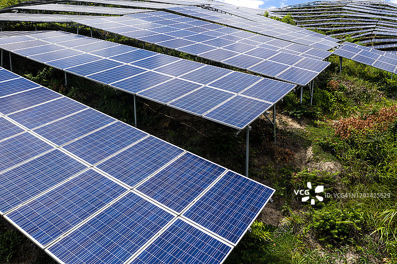 太阳能电池板特写图片素材