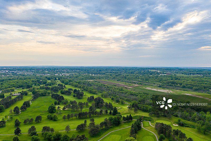 尼亚加拉河和尼亚加拉河游憩步道，安大略省，加拿大图片素材