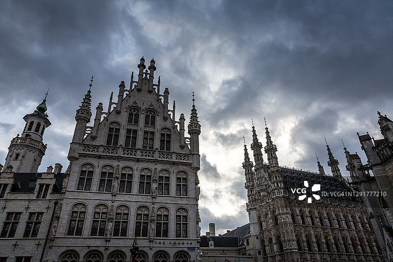 鲁汶老城区天际线图片素材