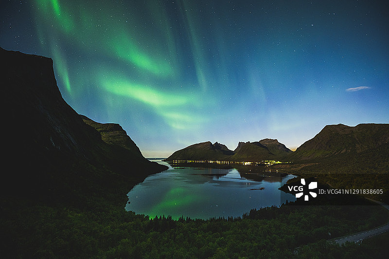 挪威的北极光图片素材