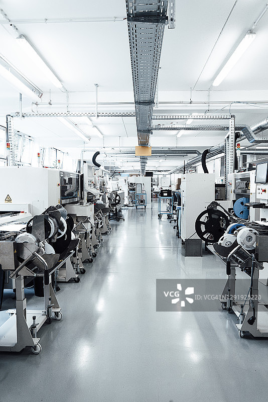 照明通道工业中的机械图片素材