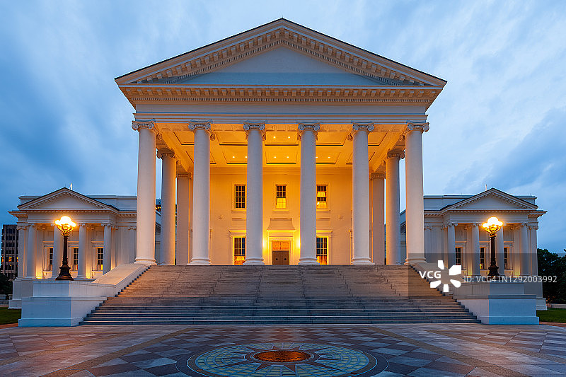 弗吉尼亚州里士满的弗吉尼亚州议会大厦图片素材