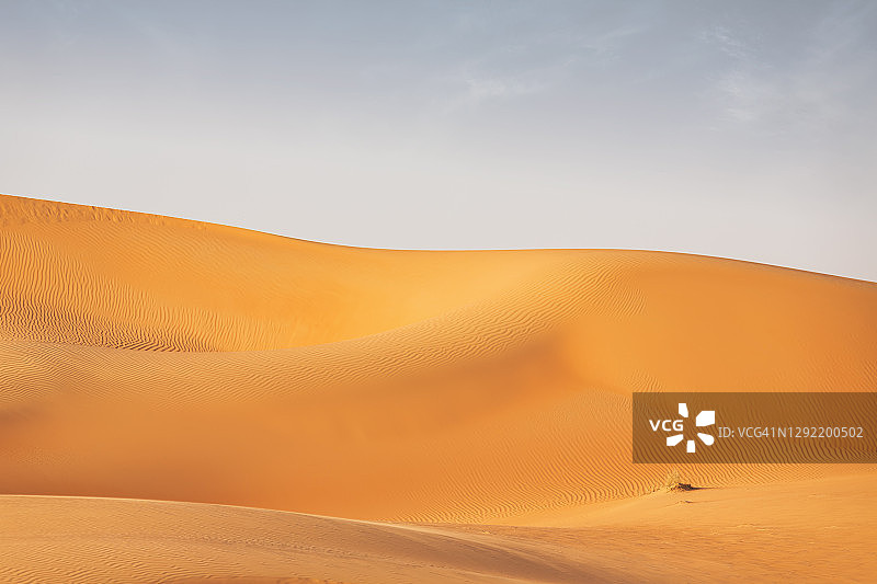 阿布扎比鲁卜哈利沙漠沙丘阿联酋图片素材