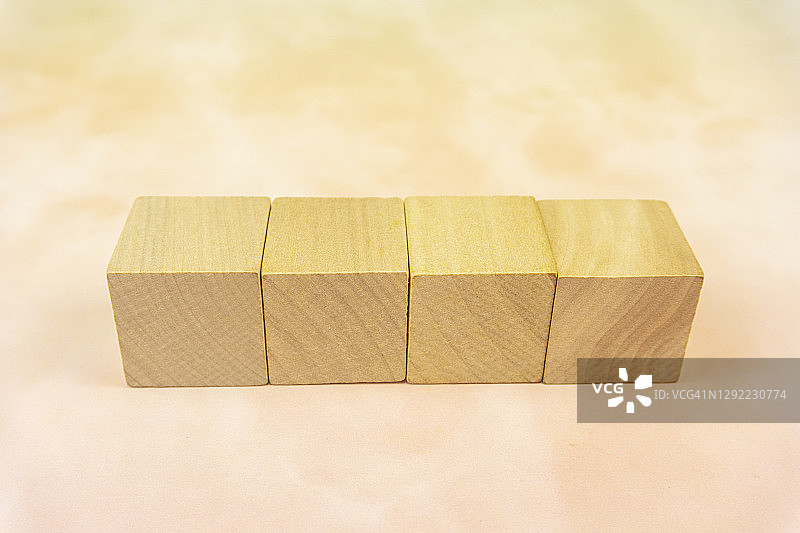 用于概念和背景的空白木块图片素材