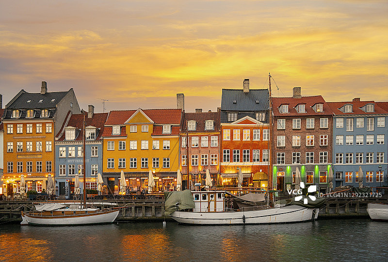 哥本哈根新港运河风光图片素材